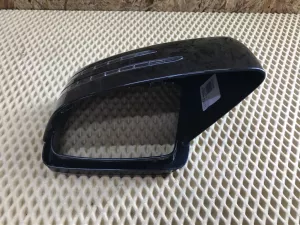 Крышка зеркала правого Mercedes Benz GL/GLS-Class (X166) 2012-2019 Mercedes Benz GL/GLS-Class (X166) 2012-2019 Mercedes Benz GLE-Class Coupe (C292) 2015-2019 Mercedes Benz M/GLE-Class ML (W166) 2011-2018 Mercedes Benz M/GLE-Class ML (W166) 2011-2018 (A1668109900) — фото 2