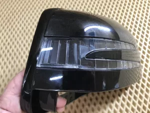 Крышка зеркала правого Mercedes Benz GL/GLS-Class (X166) 2012-2019 Mercedes Benz GL/GLS-Class (X166) 2012-2019 Mercedes Benz GLE-Class Coupe (C292) 2015-2019 Mercedes Benz M/GLE-Class ML (W166) 2011-2018 Mercedes Benz M/GLE-Class ML (W166) 2011-2018 (A1668109900) — фото 3