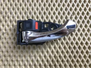 Ручка внутренняя двери передняя левая Toyota RAV 4 2006-2013 (ПЕР=ЗАД 6920633100B0) — фото 1