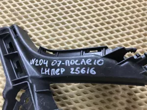 Кронштейн переднего бампера левый Mercedes Benz W204 2007-2015 (ПОСЛЕ 2010 ГОДА A2048854165) — фото 19