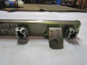 Топливная рампа Nissan Qashqai (J10) 2006-2014 (MR20DE 17520EE30B) — фото 3