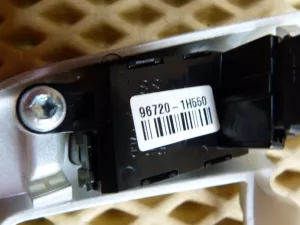 Блок кнопок в руль Kia Ceed 2007-2012 (В РУЛЕВОЕ КОЛЕСО 967201H100 967201H200 967201H550) — фото 22