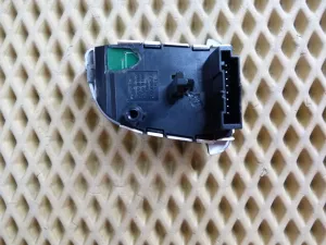 Блок кнопок в руль Kia Ceed 2007-2012 (В РУЛЕВОЕ КОЛЕСО 967201H100 967201H200 967201H550) — фото 3