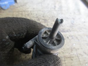 Насос омывателя VW Jetta 2006-2011 — фото 2