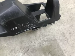 Направляющая переднего бампера Mercedes Benz W204 2007-2015 (ПОСЛЕ 2010 ГОДА A2048854065) — фото 13