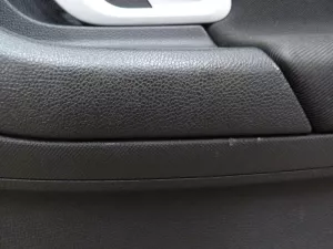 Обшивка двери передней правой Skoda Fabia 2007-2015 (5J1867006BNVCR) — фото 10