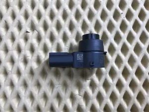Датчик парковки Citroen Berlingo II (B9) 2008-2022 Citroen C3 2002-2009 Citroen C3 Picasso 2008-2017 Citroen C4 Grand Picasso 2006-2014 Citroen C4 Picasso 2006-2014 Citroen C5 2004-2008 Citroen C5 2008-2017 Citroen C6 2006-2012 Opel Combo Life 2020-2022 Peugeot 300- 308 I 2007-2015 Peugeot 400- 407 2004-2010 Peugeot 600- 607 2000-2010 Peugeot Partner Tepee (B9) 2008> Peugeot RCZ 2010-2014 (9663821577) — фото 2