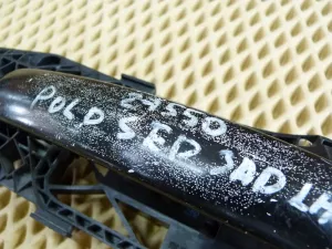 Ручка наружная двери задней левая VW Polo (Sed RUS) 2011> (В СБОРЕ 5N0837205M 5N0839885H) — фото 5