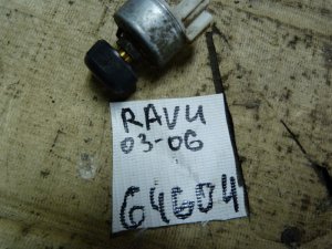 Кнопка освещения панели приборов Toyota RAV 4 2000-2005 — фото 4