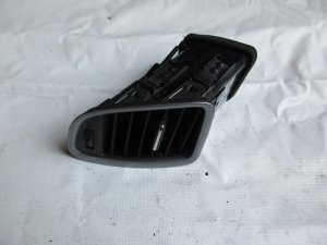 Дефлектор воздушный левый Nissan Teana J32 2008-2013 (68761KA61A) — фото 1