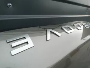 Капот Land Rover Discovery V 2017> (LR080194) — фото 2