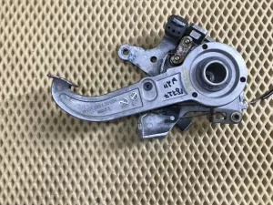 Рычаг стояночного тормоза MERCEDES BENZ W210 E-Klasse 2000-2002,W220 1998-2005,W210 E-Klasse 1995-2000,W215 coupe 1999-2006,W211 E-Klasse 2002-2009 (ПЕДАЛЬ A2204201284) — фото 5