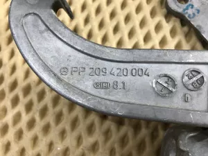 Рычаг стояночного тормоза MERCEDES BENZ W210 E-Klasse 2000-2002,W220 1998-2005,W210 E-Klasse 1995-2000,W215 coupe 1999-2006,W211 E-Klasse 2002-2009 (ПЕДАЛЬ A2204201284) — фото 8