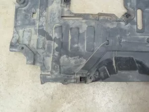 Пыльник двигателя центральный Honda CR-V 2012-2018 (74112T0A 74113T0A) — фото 10