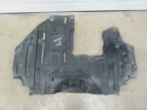 Пыльник двигателя центральный Honda CR-V 2012-2018 (74112T0A 74113T0A) — фото 1