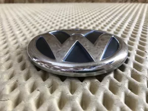 Эмблема на крышку багажника VW Jetta 2011-2018 VW Polo (Sed RUS) 2011-2020 (5C6853630E) — фото 2