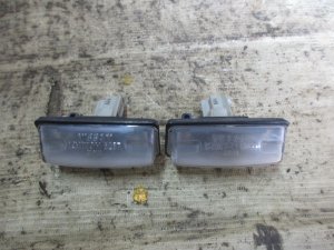 Фонарь подсветки номера Nissan Tiida (C11) 2007-2014 — фото 1