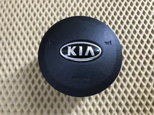 Подушка безопасности в рулевое колесо Kia Cerato 2009-2013 (569001M400) — фото 1