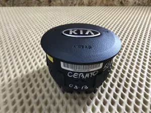Подушка безопасности в рулевое колесо Kia Cerato 2009-2013 (569001M400) — фото 2