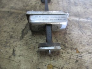 Ограничитель двери задней левой Ford Focus II 2008-2011 — фото 4
