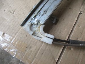 Стеклоподъемник электр. задний левый Kia Spectra 2001-2011 — фото 4