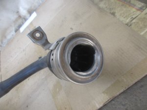 Горловина топливного бака BMW X5 E70 2007-2013 — фото 2