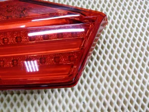 Фонарь задний внутренний левый Toyota Camry V50 2011> (ДО 2015 ГОДА 8159133200) — фото 6