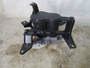 Абсорбер (фильтр угольный) Audi A4 [B8] 2007-2015;A4 [B8] Allroad 2009-2015;A5/S5 [8F] Cabrio 2010-2016;A5/S5 [8T] Coupe/Sportback 2007-2016;A6 [C7,4G] 2011-2018;A8 [4H] 2010-2017;Q5 [8R] 2008-2017;Q7 [4M] 2015>;Q8 (4MN) 2018>;Cayenne 2017>;Macan 2013>;Touareg 2018> (8K0201799G) — фото 5
