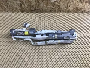 Подушка безопасности боковая шторка Mitsubishi Pajero/Montero IV (V8, V9) 2007-2021 (ПРАВАЯ 7030A120) — фото 1