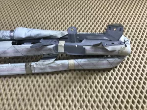 Подушка безопасности боковая шторка Mitsubishi Pajero/Montero IV (V8, V9) 2007-2021 (ПРАВАЯ 7030A120) — фото 3