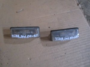 Фонарь подсветки номера Nissan Tiida C11 2007-2015 (26510EL000) — фото 1