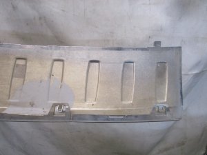 Накладка заднего бампера Mercedes Benz W166 M-Klasse (ML/GLE) 2011> (ВЕРХНЯЯ ХРОМ A1668852174) — фото 14