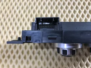 Кнопка обогрева сидений Land Rover Range Rover III (LM) 2002-2012 — фото 6