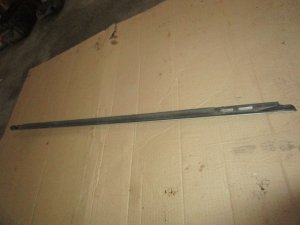 Бархотка стекла двери передней левой наружная VW Passat [B6] 2005-2010 (ХРОМ 3C4837475D) — фото 2