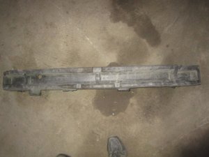 Абсорбер переднего бампера Nissan Qashqai (J11) 2014-2022 (620904EA0A) — фото 1