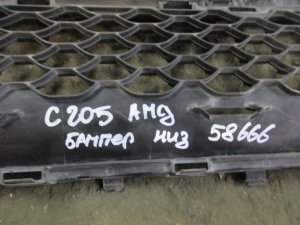 Решетка в бампер центральная Mercedes Benz W205 2014> (A2058856204) — фото 9