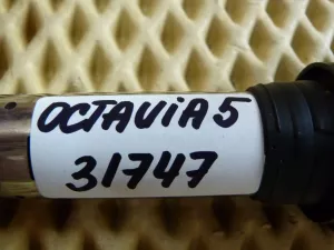 Катушка зажигания VW Jetta 2011>,A2 [8Z0] 2000-2005,Octavia (A4 1U-) 2000-2011,Leon (1M1) 1999-2006,Toledo II 1999-2006,Golf IV/Bora 1997-2005,New Beetle 1998-2010,Lupo 1998-2005,A3 [8PA] Sportback 2004-2013 (036905715E) — фото 5