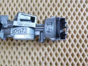 Замок зажигания Ford Focus II 2005-2008,Discovery III 2004-2009,C-MAX 2003-2010,Galaxy 2006-2015,S-MAX 2006-2015,Mondeo IV 2007-2015,Focus II 2008-2011,Range Rover Sport 2005-2012,Focus III 2011>,C-MAX 2010> (3M513F880AD) — фото 3