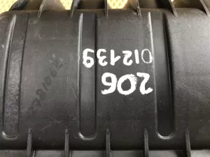 Коллектор впускной Peugeot 206 1998-, Peugeot Partner Tepee(B9) 2008>,C4 2005-2011,Xsara 2000-2005,C2 2003>,405 1992-1995,207 2006>,1007 2005>,307 2001-2007,206 1998>,Xsara Picasso 1999>,C3 2002-2009,Berlingo(FIRST) (M59) 2002-2010,308 2007> (0342H1) — фото 13