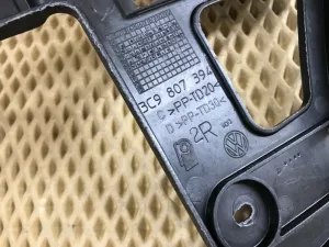 Направляющая заднего бампера VW Passat [B6] 2005-2010 (УНИВЕРСАЛ 3C9807393 3C9807394) — фото 15