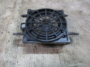 Динамик Audi A4 [B6] 2000-2004;A4 [B7] 2005-2007 (В ТОРПЕДО ЦЕНТРАЛЬНЫЙ 8E0035411C) — фото 1