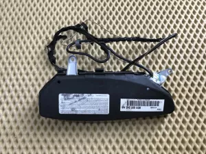 Подушка безопасности боковая (в сиденье) Audi A4 [B5] 1994-2001 (8D0880242AA ПРАВАЯ) — фото 1