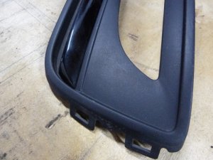 Решетка в бампер левая VW Polo (Sed RUS) 2011> (ПОСЛЕ 04.05.2015 ГОДА ПОД ПТФ С НАКЛАДКОЙ 6RU853665F) — фото 2