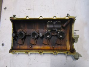 Крышка головки блока (клапанная) Audi A8 [4E] 2003-2010,Phaeton 2002-2016 (ЛЕВАЯ 4.2 V8 BGH 077103475) — фото 4