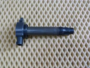 Катушка зажигания Mitsubishi Lancer (CX,CY) 2007-2017,Outlander XL (CW) 2006-2012,4007 2008-2013,Pajero/Montero Sport (KH) 2008-2015,ASX 2010>,Outlander (GF) 2012>,C-Crosser 2008-2013,4008 2012-2017,C4 Aircross 2012-2017 (1832A016)  — фото 1