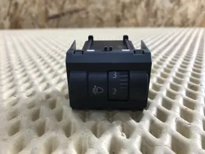 Кнопка корректора фар Skoda Octavia (A5 1Z-) 2004-2013;Roomster 2006-2015 (1Z0941333B) — фото 1