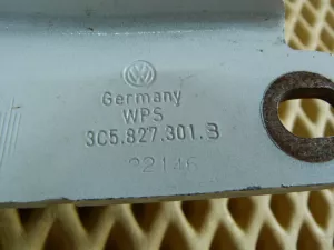 Петля крышки багажника VW Passat [B6] 2005-2010,Passat [B7] 2011-2015 (ЛЕВАЯ СЕДАН 3C5827301) — фото 5