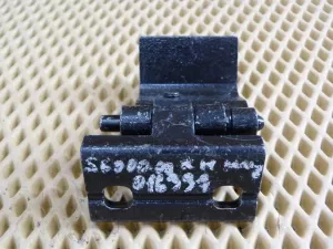 Петля двери правой нижняя Volvo S60 2000-2009;S80 1998-2006;V70 2000-2007;XC70 Cross Country 2000-2007;XC90 2002-2015 (30784904) — фото 3