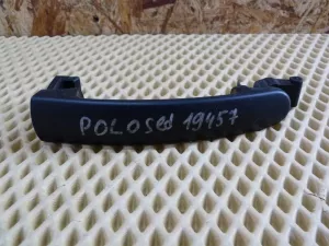 Ручка наружная двери VW Polo (Sed RUS) 2011-2020;Ibiza V 2008-2017;Toledo IV 2013-2019;Fabia 2007-2015;Rapid 2013-2020;Yeti 2009-2018;Jetta 2011-2018;New Beetle 1998-2010;New Beetle 2012-2019;Polo (HB) 2009-2017;Tiguan 2007-2011;Tiguan 2011-2016 (5N0837205M) — фото 1