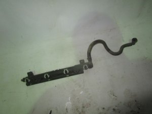 Топливная рампа Skoda Octavia (A4 1U-) 2000-2011,Golf IV/Bora 1997-2005,Fabia 1999-2006,Fabia 2007-2015 (1.4 036133319BT) — фото 2